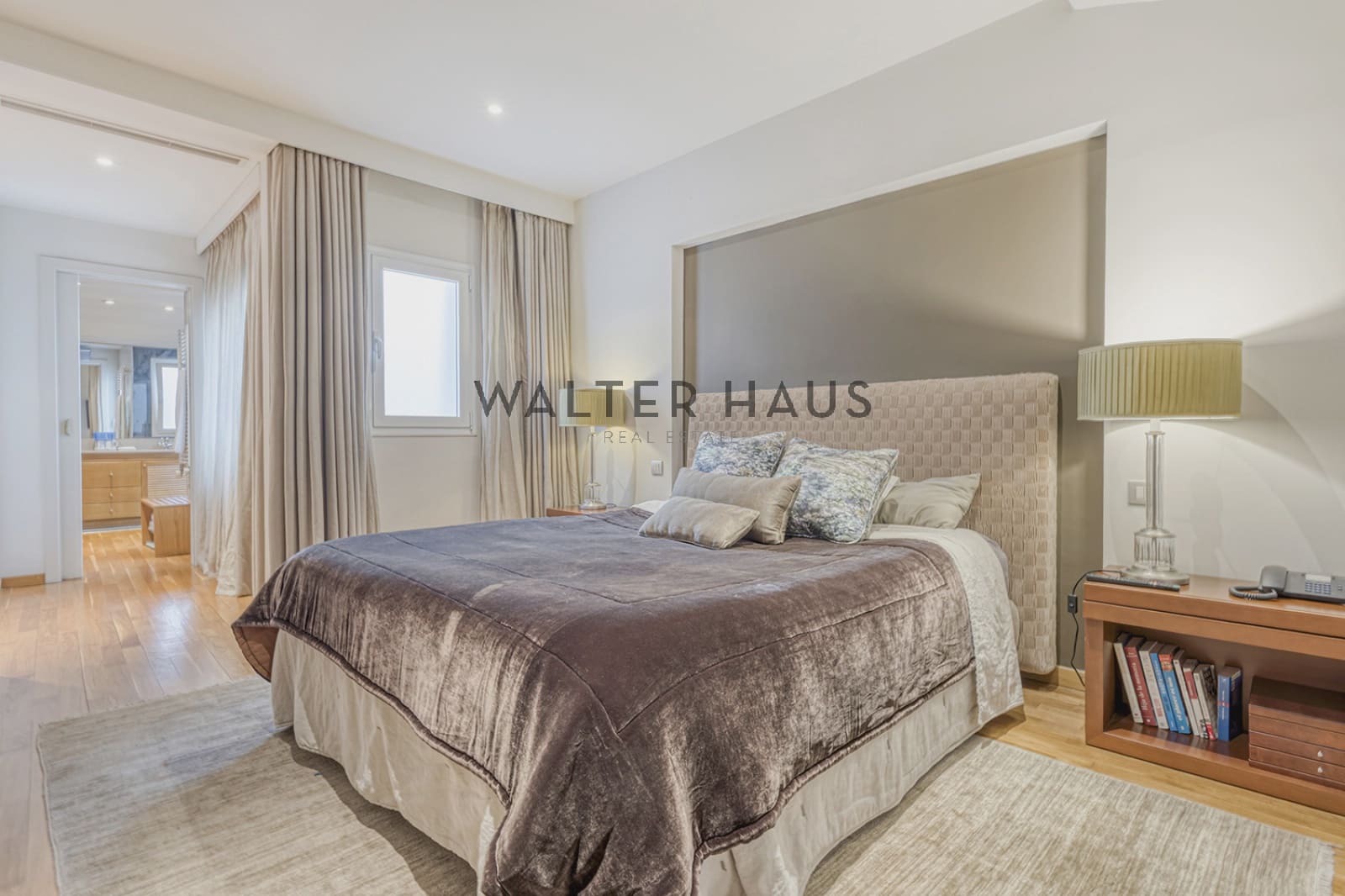 4 soveværelse Lejlighed til salg i Barcelona by med swimmingpool - € 2.500.000 (Ref: 8829927)