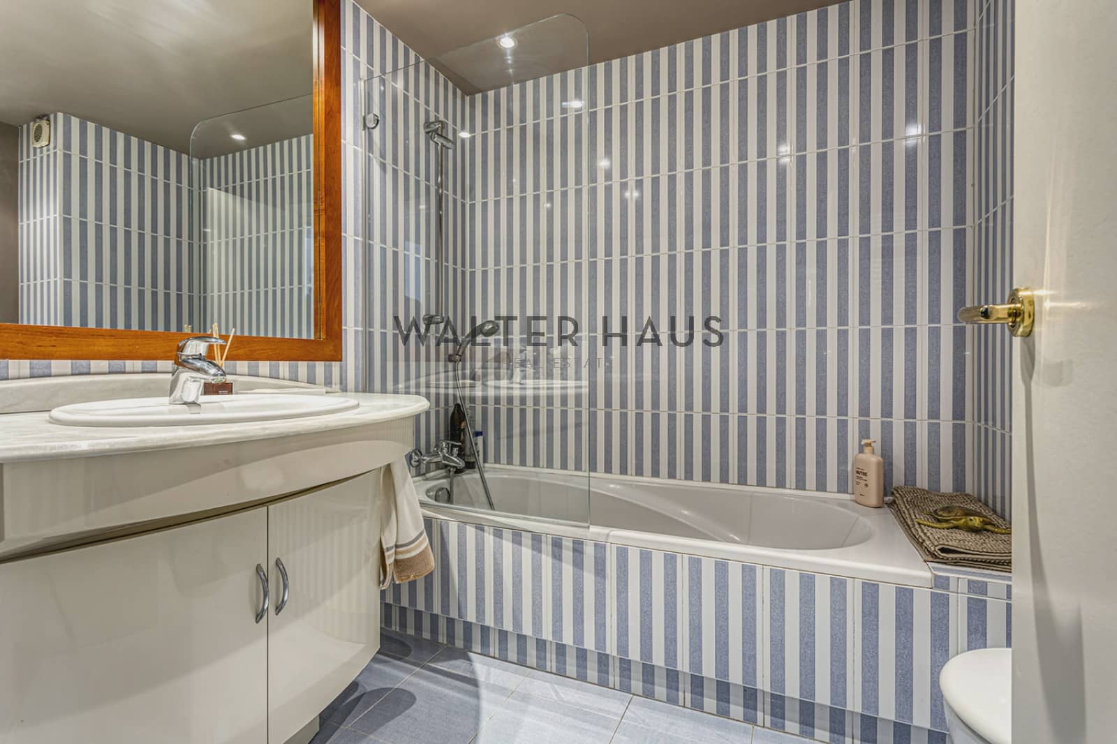 4 soveværelse Lejlighed til salg i Barcelona by med swimmingpool - € 2.500.000 (Ref: 8829927)