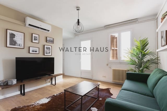 3 sovrum Takvåning att hyra i El Barri Gòtic, Barcelona stad - 2 680 € (Ref: 8830212)