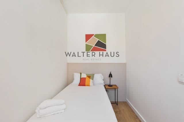 3 sovrum Takvåning att hyra i El Barri Gòtic, Barcelona stad - 2 680 € (Ref: 8830212)