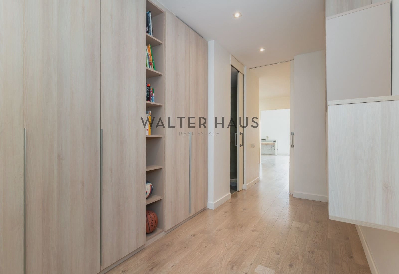4 quarto Apartamento para venda em Barcelona cidade - 1 095 000 € (Ref: 8830509)