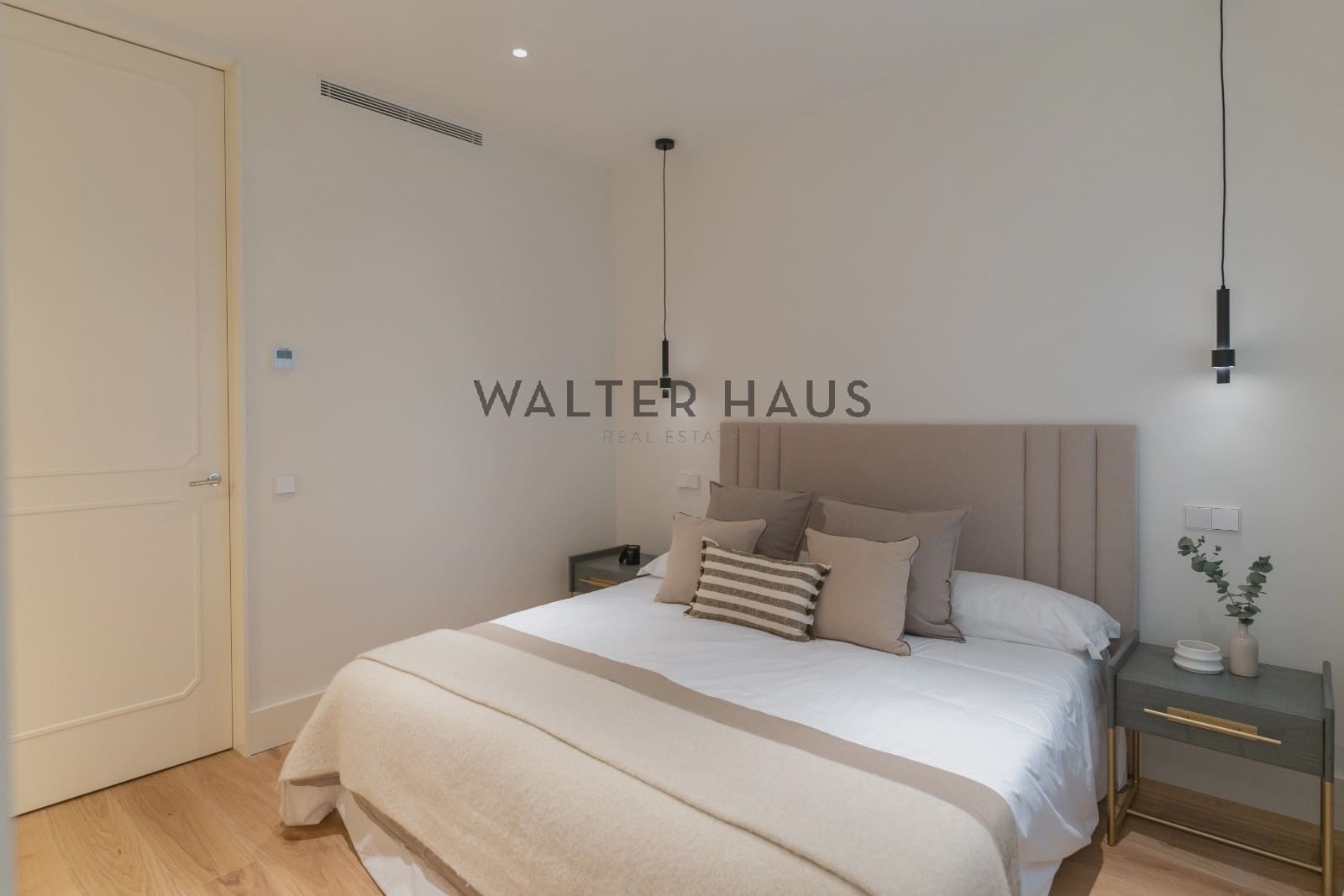 4 soveværelse Lejlighed til salg i Madrid by - € 5.100.000 (Ref: 8835528)