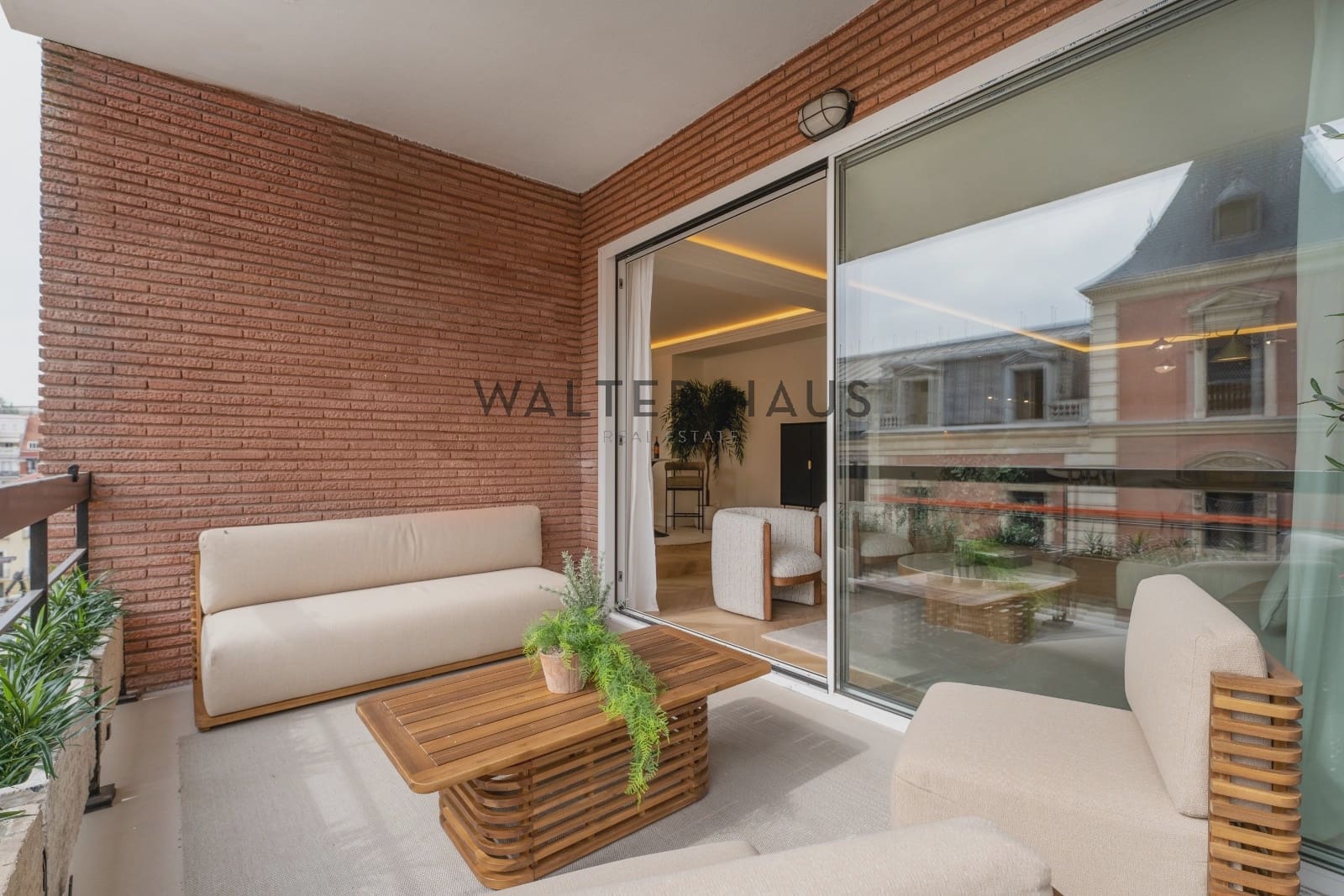 4 soveværelse Lejlighed til salg i Madrid by - € 5.100.000 (Ref: 8835528)