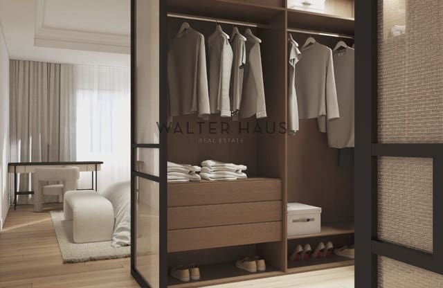 4 bedroom Flat for sale in Castellana, Madrid city with pool - € 4,850,000 (Ref: 8847934)