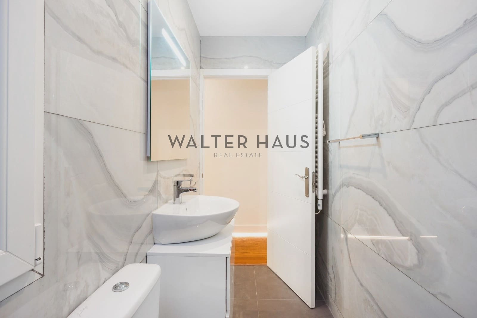 3 soveværelse Lejlighed til salg i Madrid by - € 850.000 (Ref: 8866550)