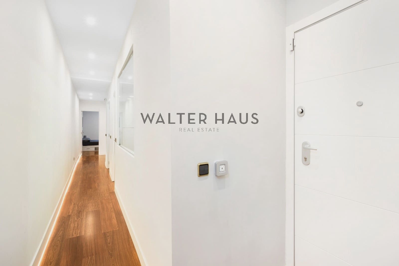 3 soveværelse Lejlighed til salg i Madrid by - € 850.000 (Ref: 8866550)