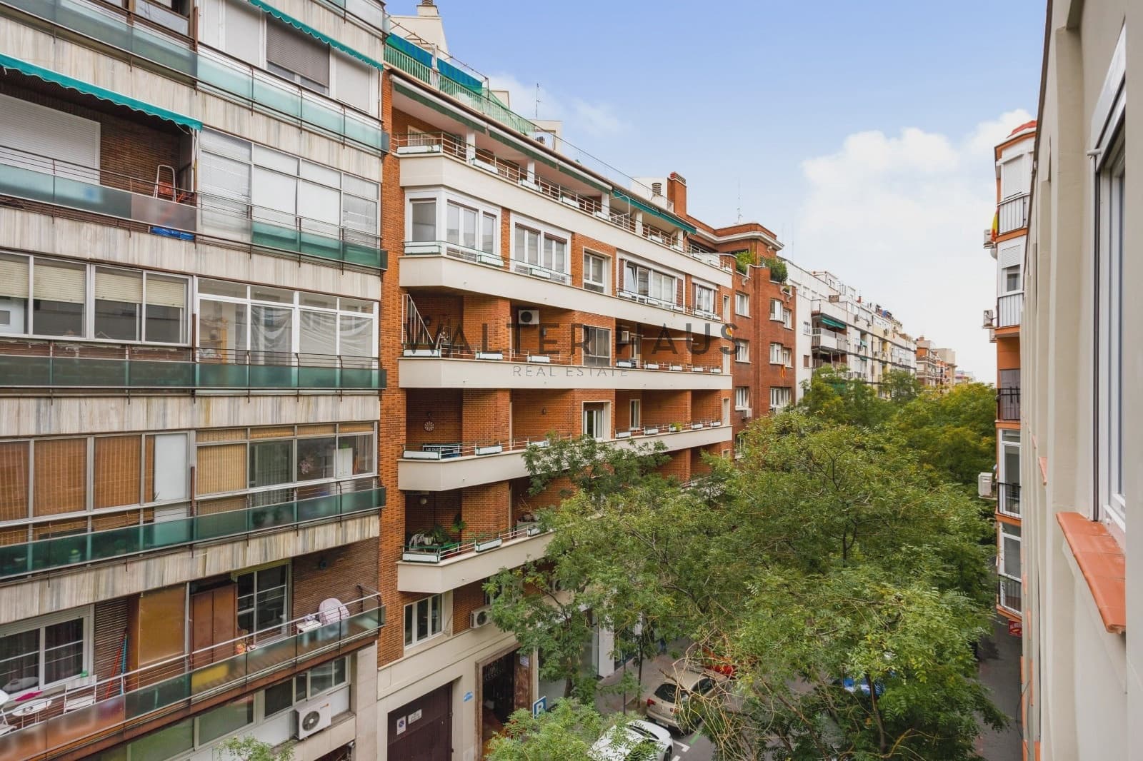 3 soveværelse Lejlighed til salg i Madrid by - € 850.000 (Ref: 8866550)