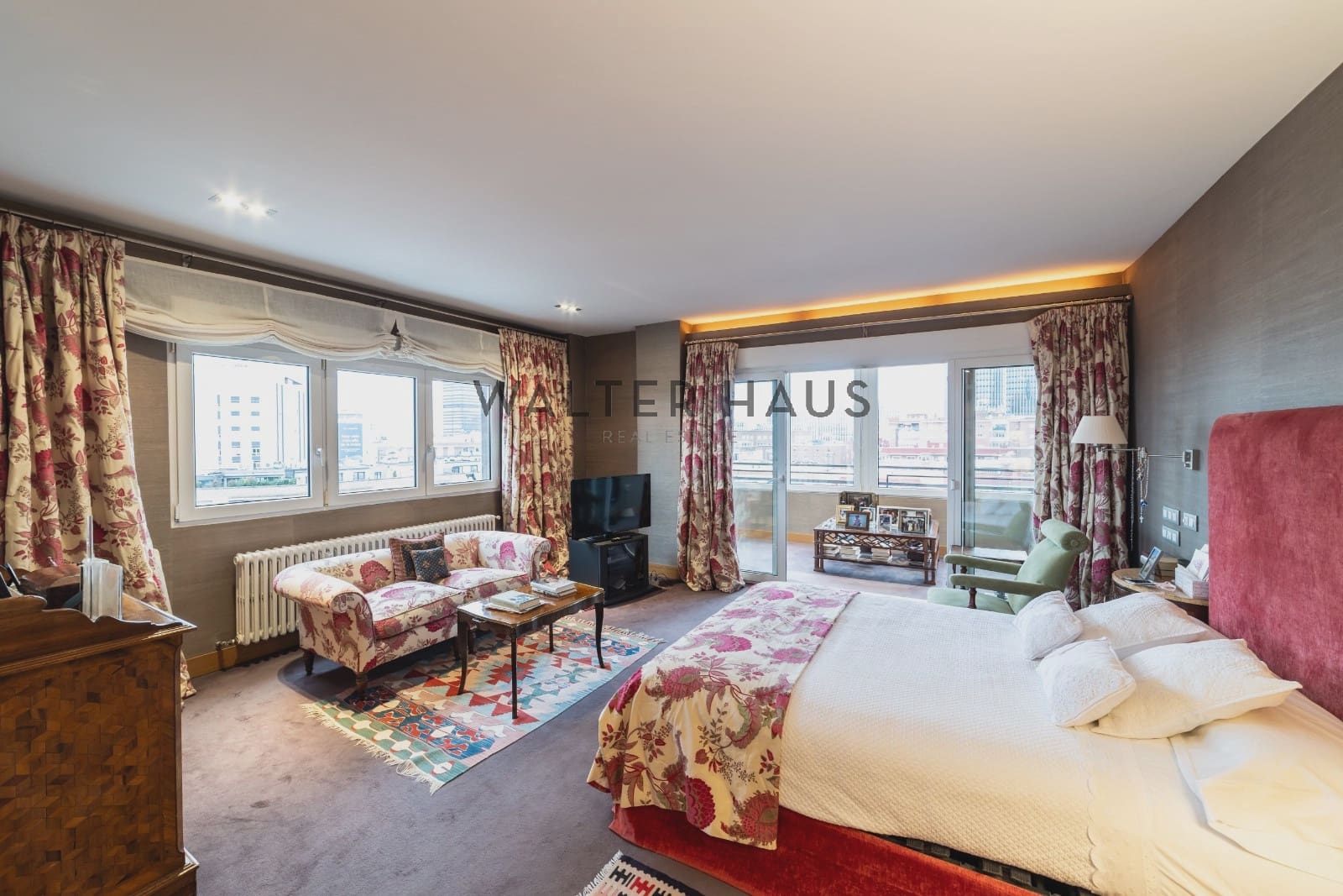 5 bedroom Apartment for sale in Madrid city - € 3,375,000 (Ref: 8880573)