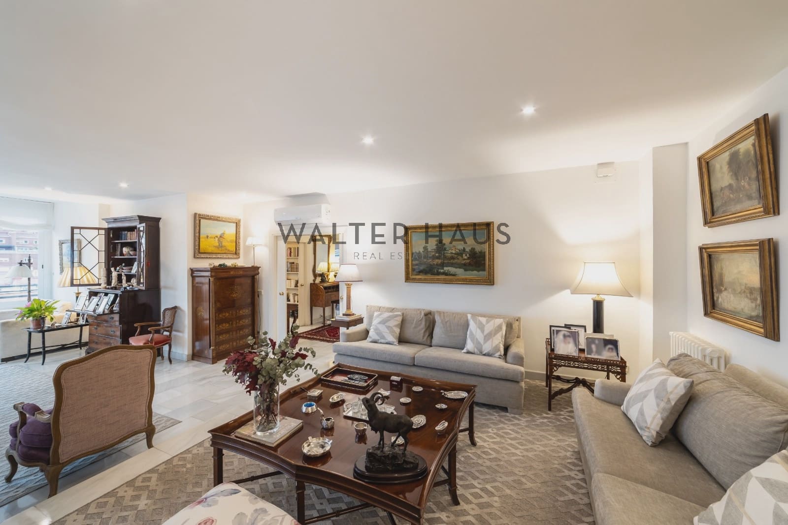 5 bedroom Apartment for sale in Madrid city - € 3,375,000 (Ref: 8880573)