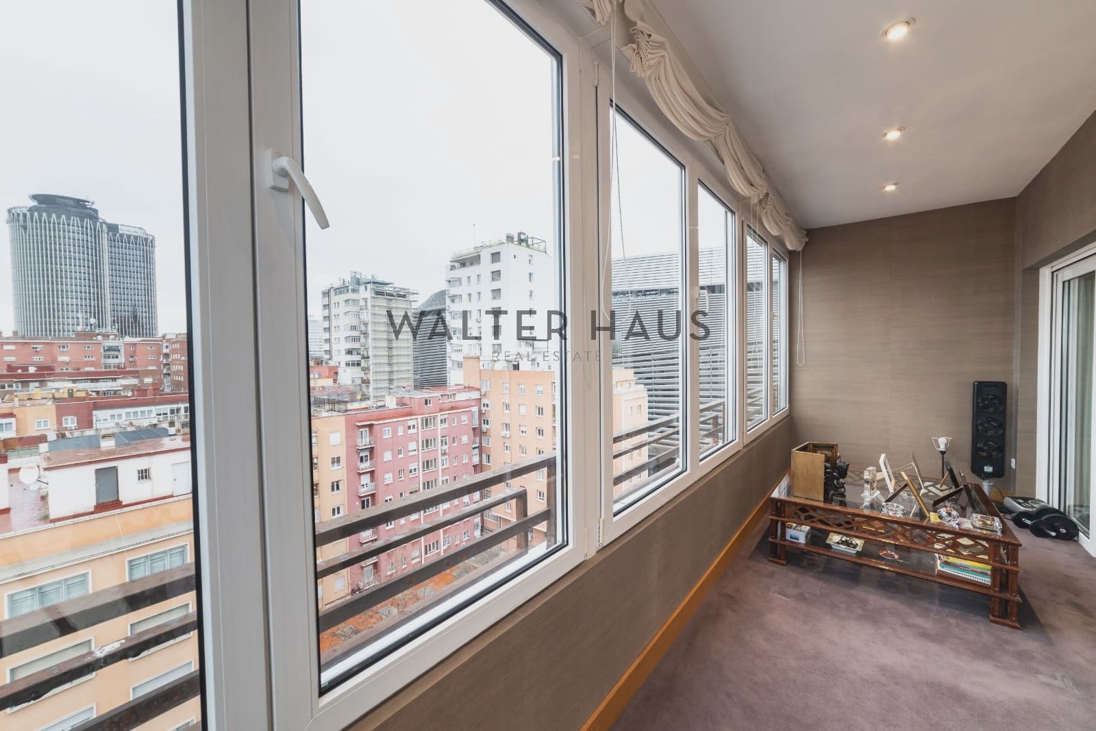 5 bedroom Apartment for sale in Madrid city - € 3,375,000 (Ref: 8880573)