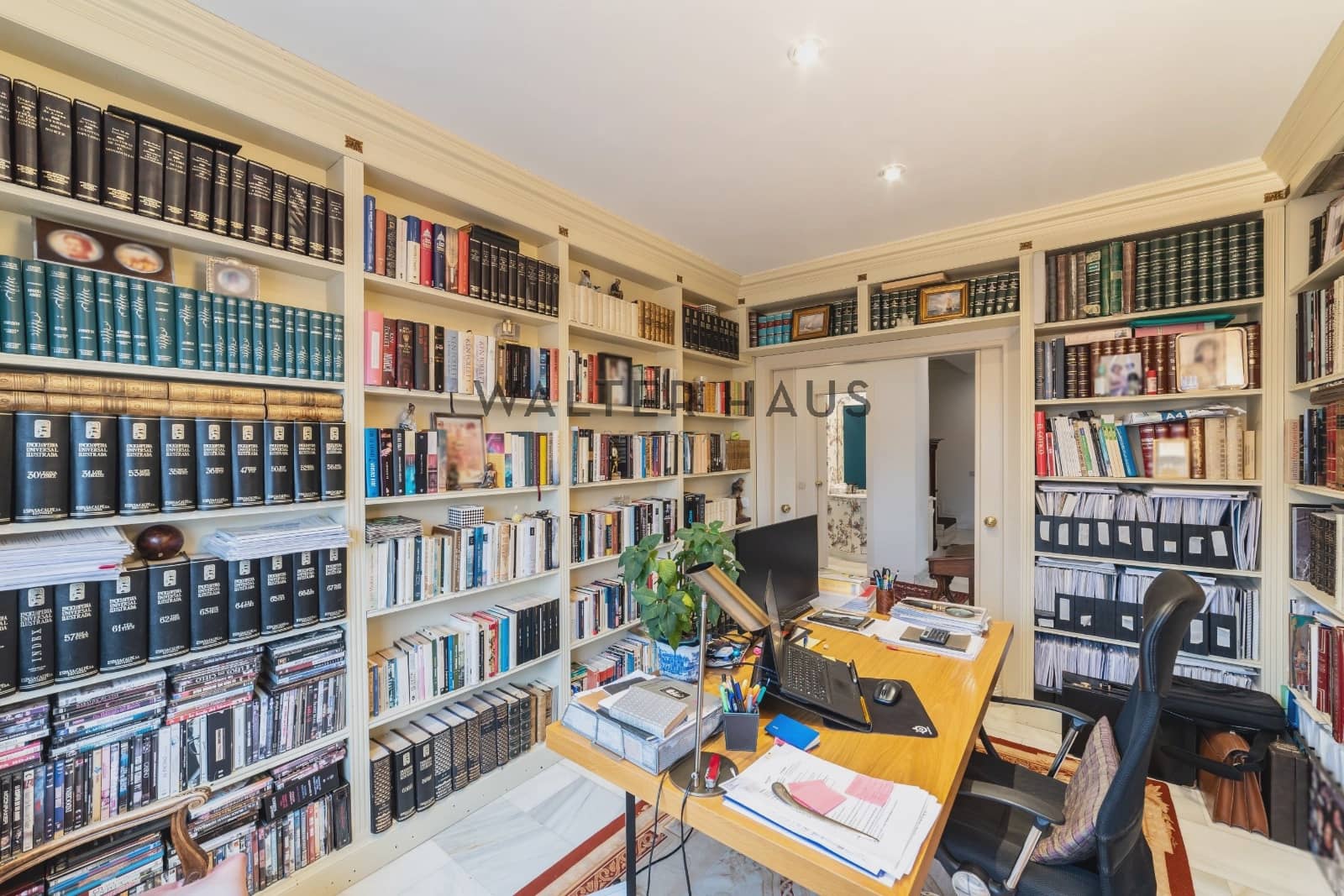 5 bedroom Apartment for sale in Madrid city - € 3,375,000 (Ref: 8880573)