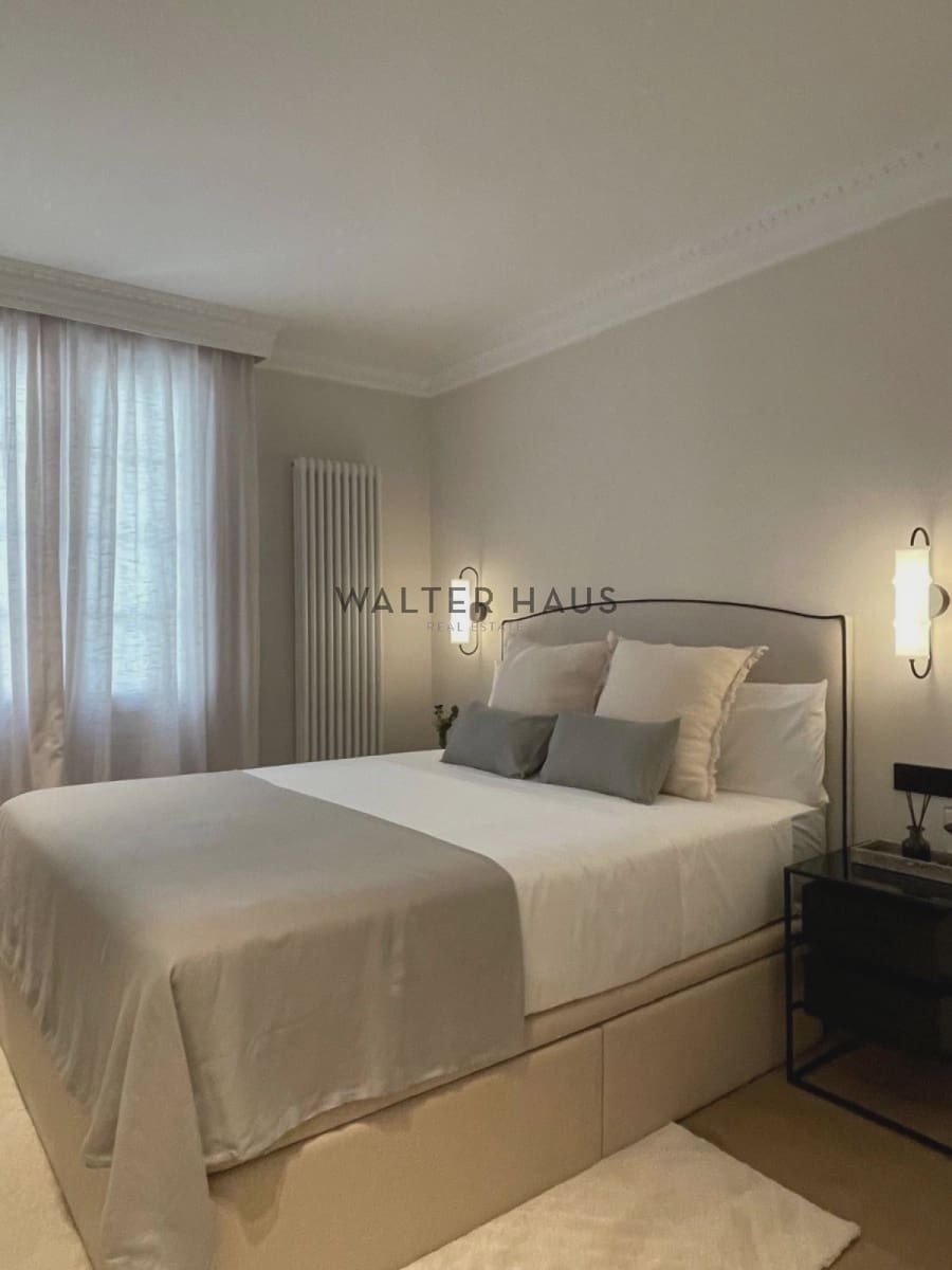 4 slaapkamer Flat te koop in Madrid stad - € 3.900.000 (Ref: 8880575)