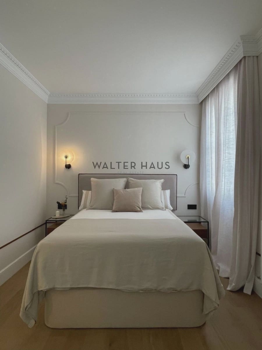 4 slaapkamer Flat te koop in Madrid stad - € 3.900.000 (Ref: 8880575)