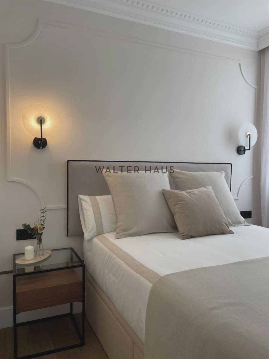 4 slaapkamer Flat te koop in Madrid stad - € 3.900.000 (Ref: 8880575)