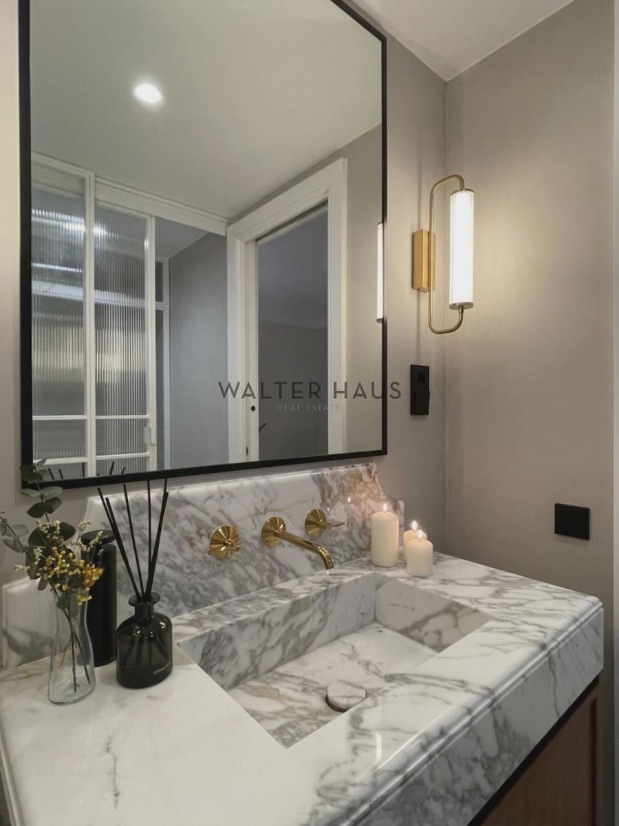 4 slaapkamer Flat te koop in Madrid stad - € 3.900.000 (Ref: 8880575)