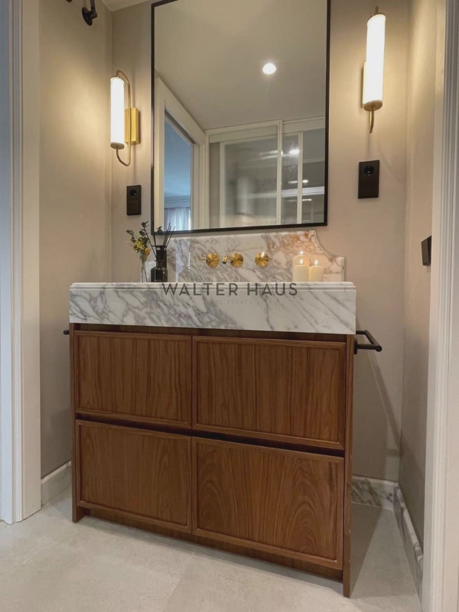 4 slaapkamer Flat te koop in Madrid stad - € 3.900.000 (Ref: 8880575)