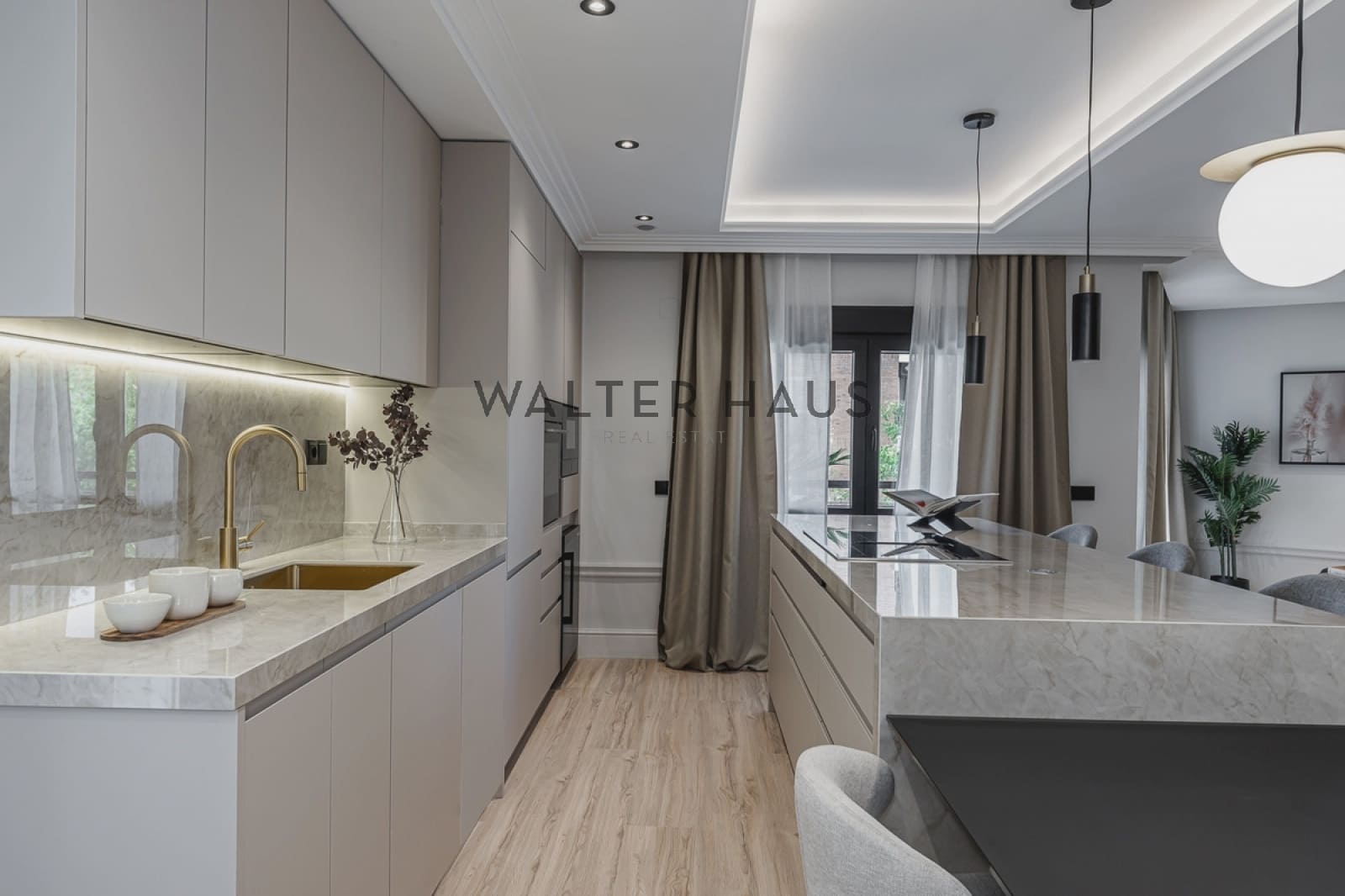 4 camera da letto Appartamento in vendita in Madrid citta - 2.300.000 € (Rif: 8886898)