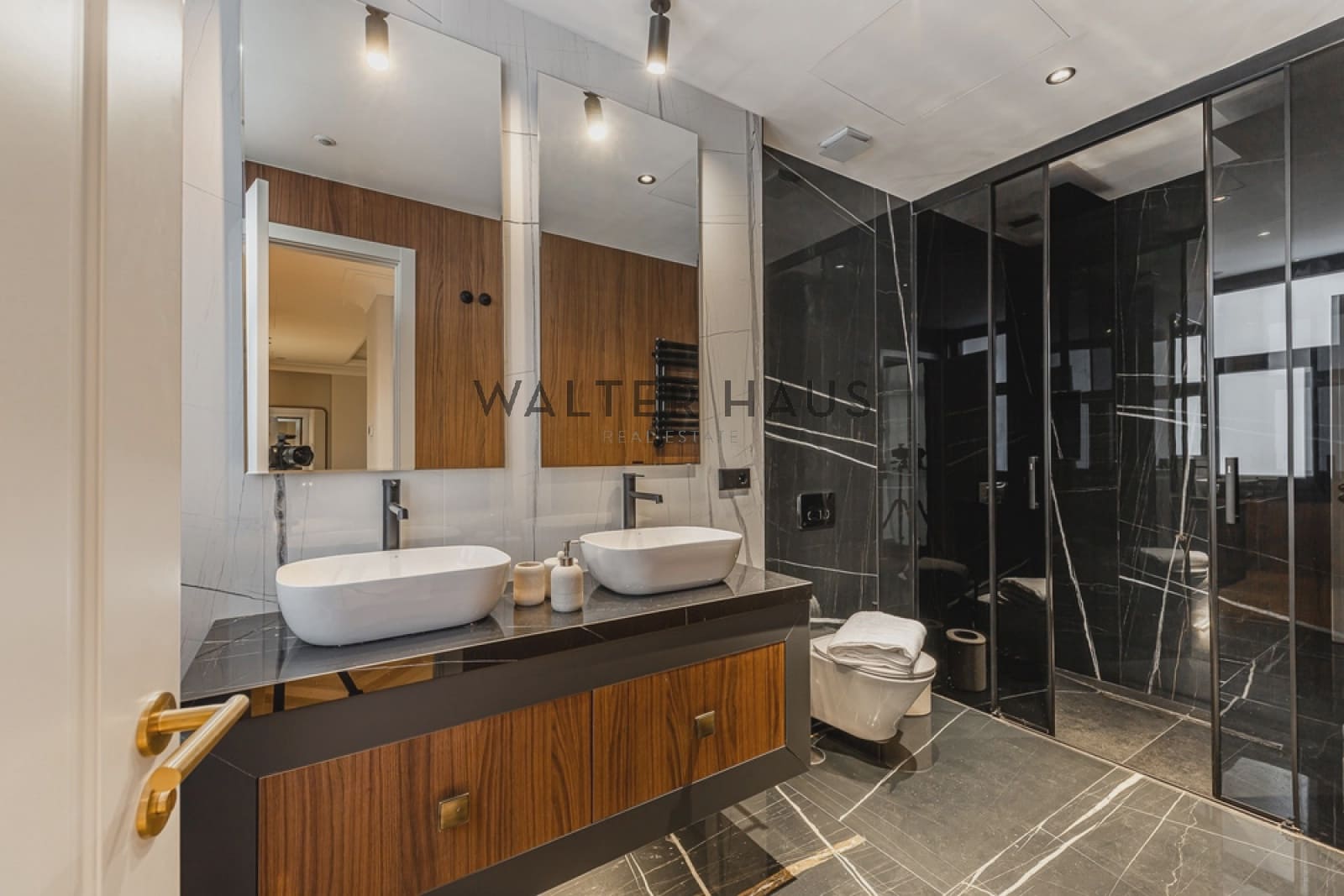 3 sovrum Lägenhet till salu i Madrid stad - 3 700 000 € (Ref: 8891956)