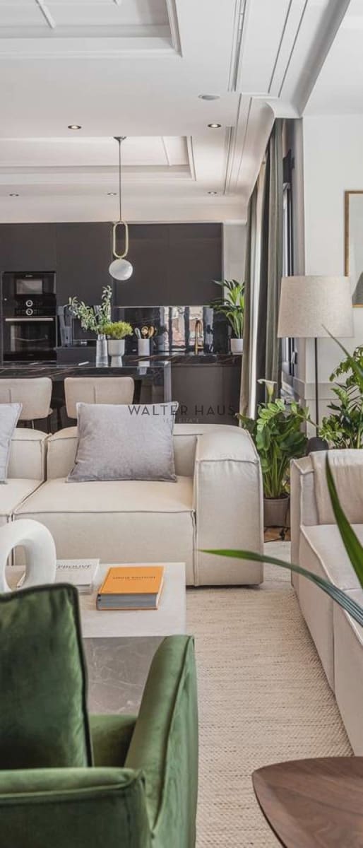 4 bedroom Flat for sale in Madrid city - € 4,700,000 (Ref: 8893854)