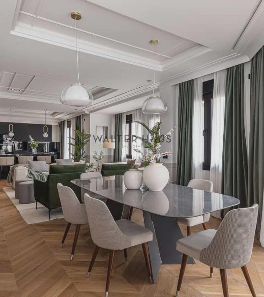 4 bedroom Flat for sale in Madrid city - € 4,700,000 (Ref: 8893854)