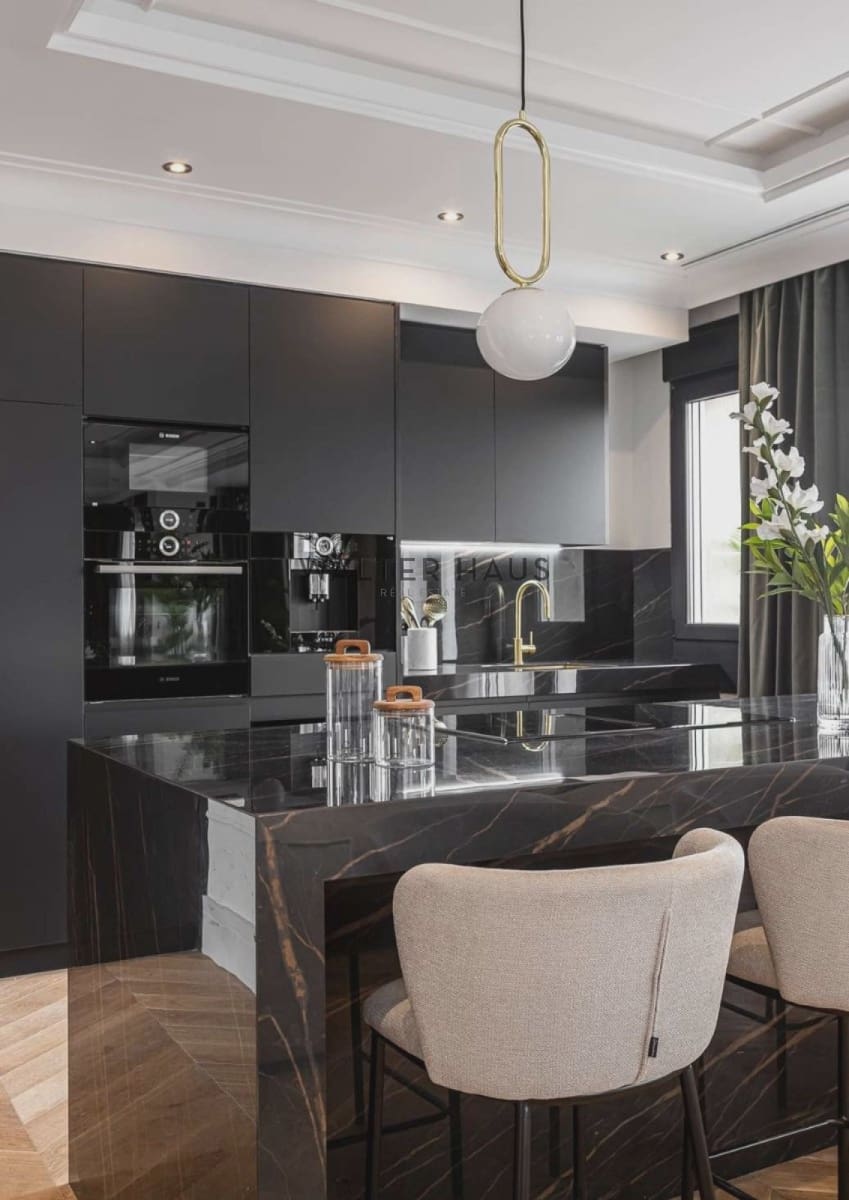 4 bedroom Flat for sale in Madrid city - € 4,700,000 (Ref: 8893854)