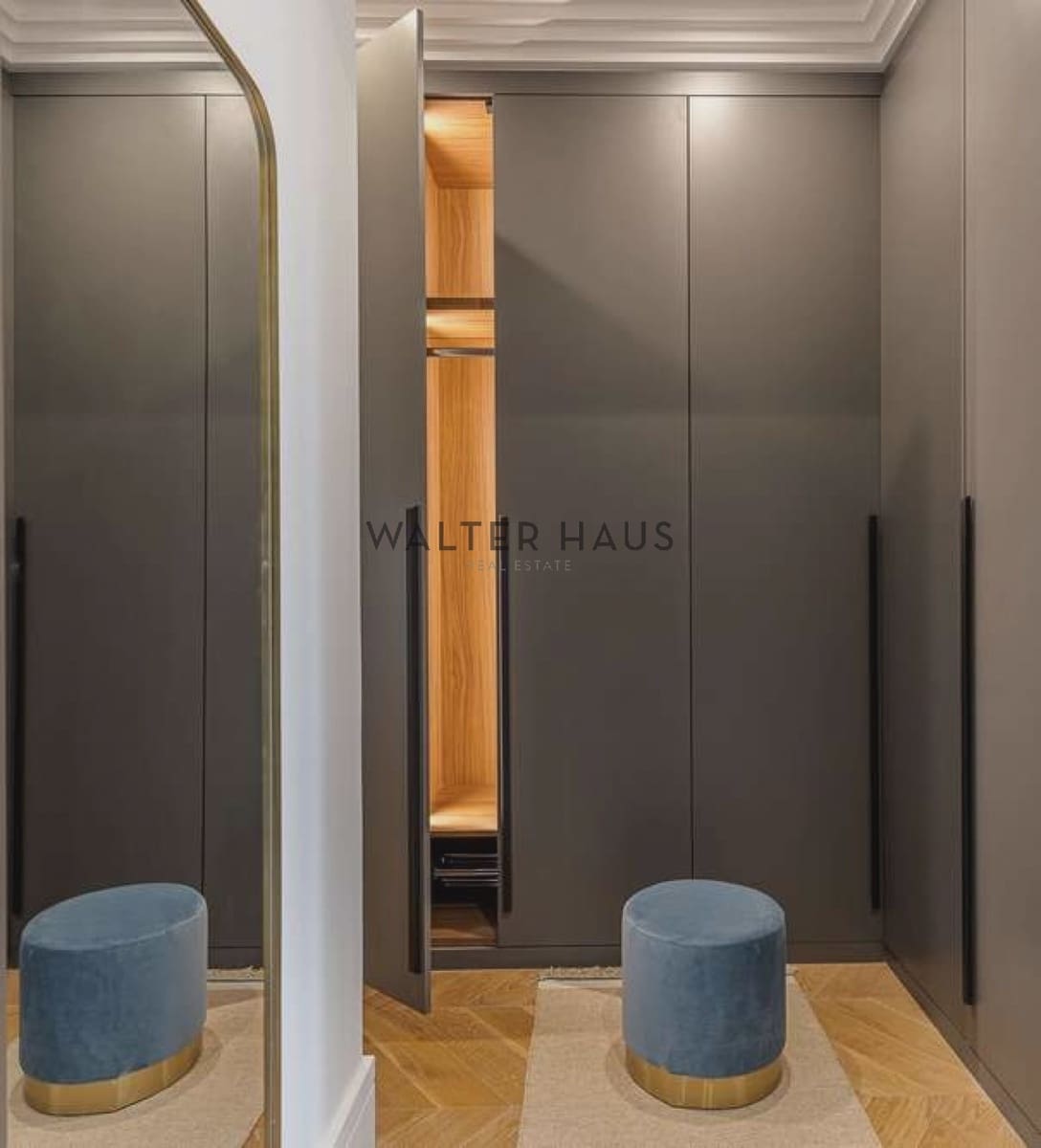 4 bedroom Flat for sale in Madrid city - € 4,700,000 (Ref: 8893854)