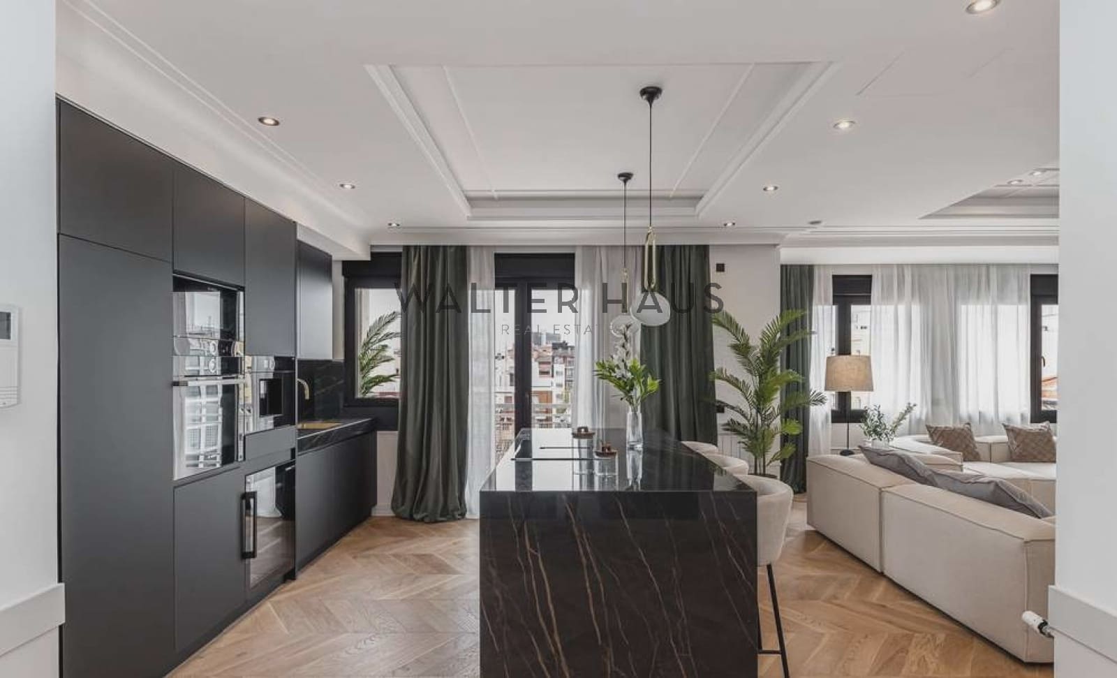 4 bedroom Flat for sale in Madrid city - € 4,700,000 (Ref: 8893854)