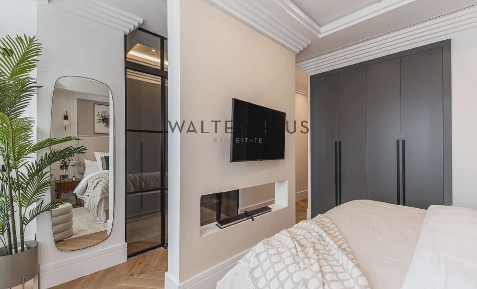 4 bedroom Flat for sale in Madrid city - € 4,700,000 (Ref: 8893854)