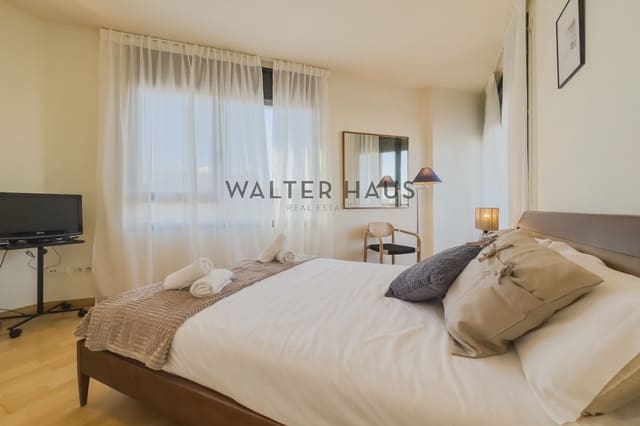 Appartement de 3 chambres à louer à La Vila Olímpica del Poblenou, Barcelone ville - 3 000 € (Ref: 8895947)