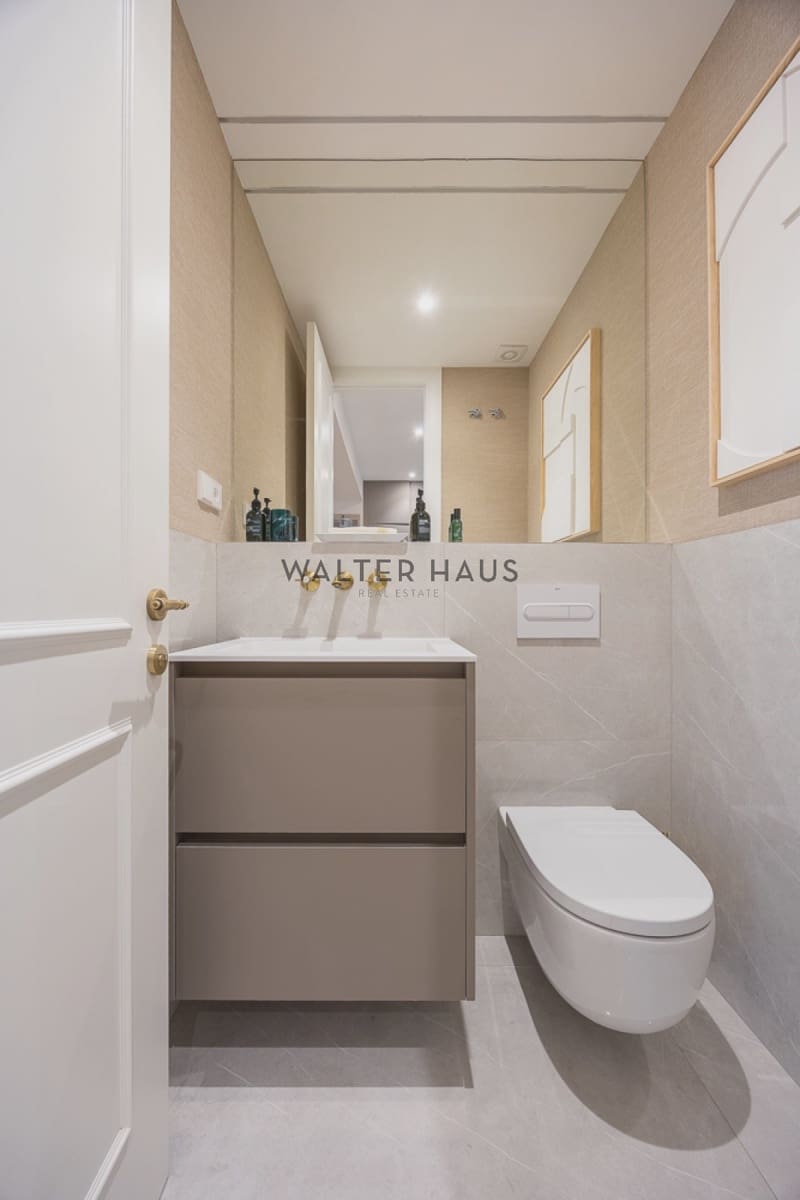 4 bedroom Flat for sale in Madrid city - € 3,790,000 (Ref: 8910021)