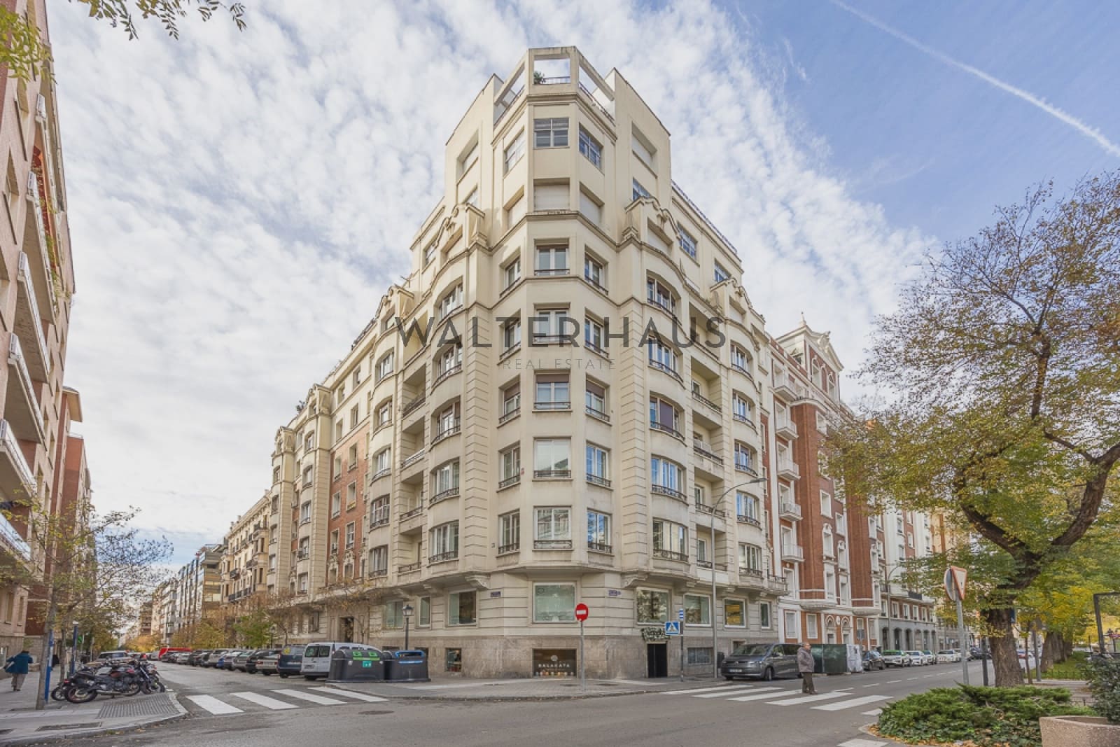 4 bedroom Flat for sale in Madrid city - € 3,790,000 (Ref: 8910021)