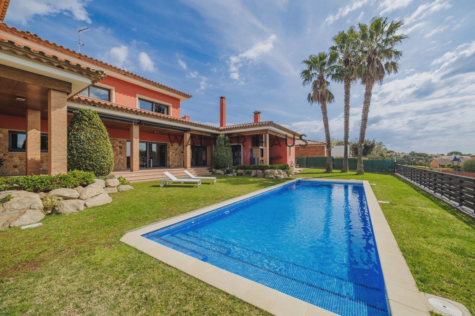5 soveværelse Lejlighed til salg i Santa Cristina d'Aro med swimmingpool - € 2.100.000 (Ref: 8912275)