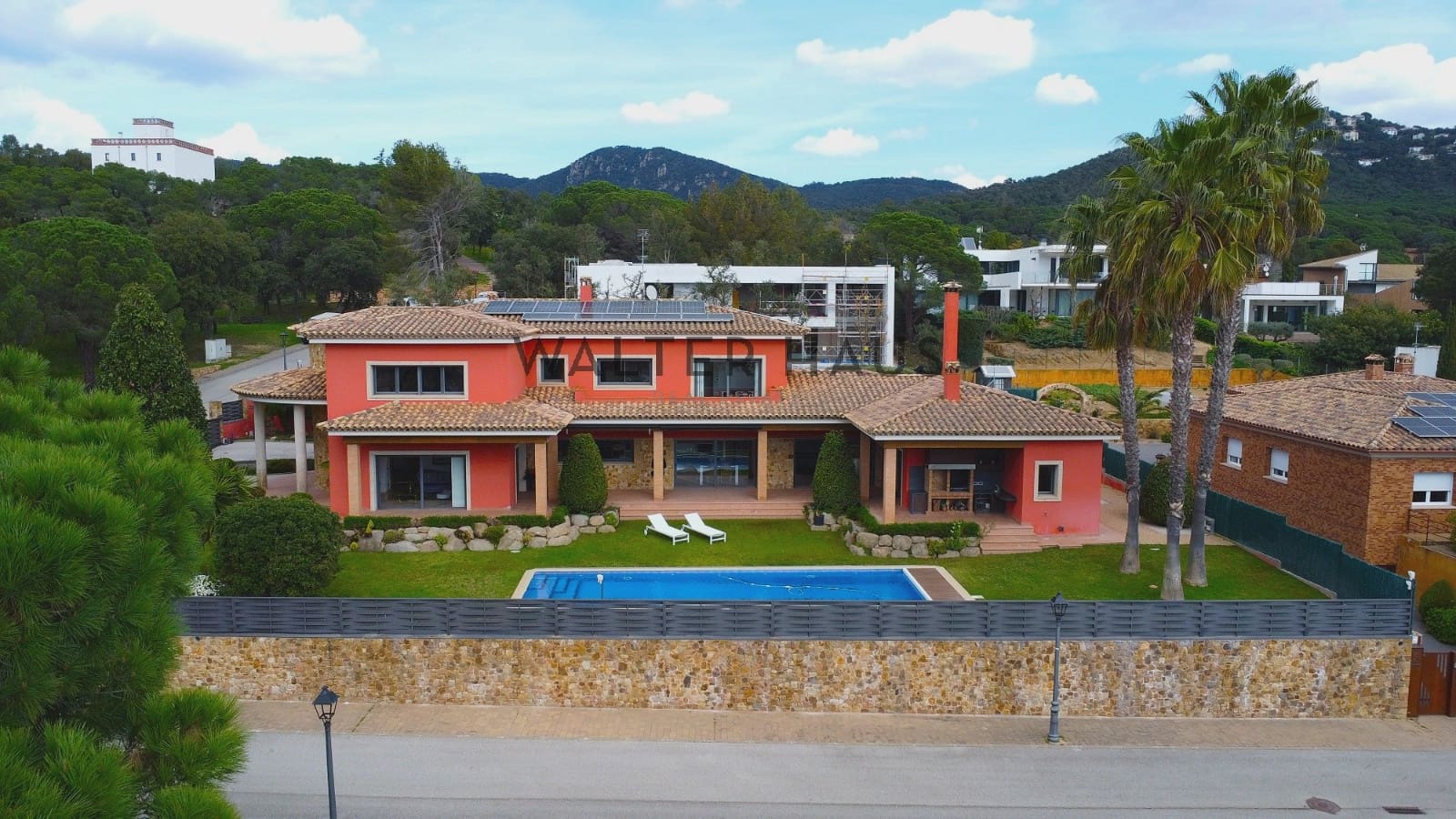 5 soveværelse Lejlighed til salg i Santa Cristina d'Aro med swimmingpool - € 2.100.000 (Ref: 8912275)