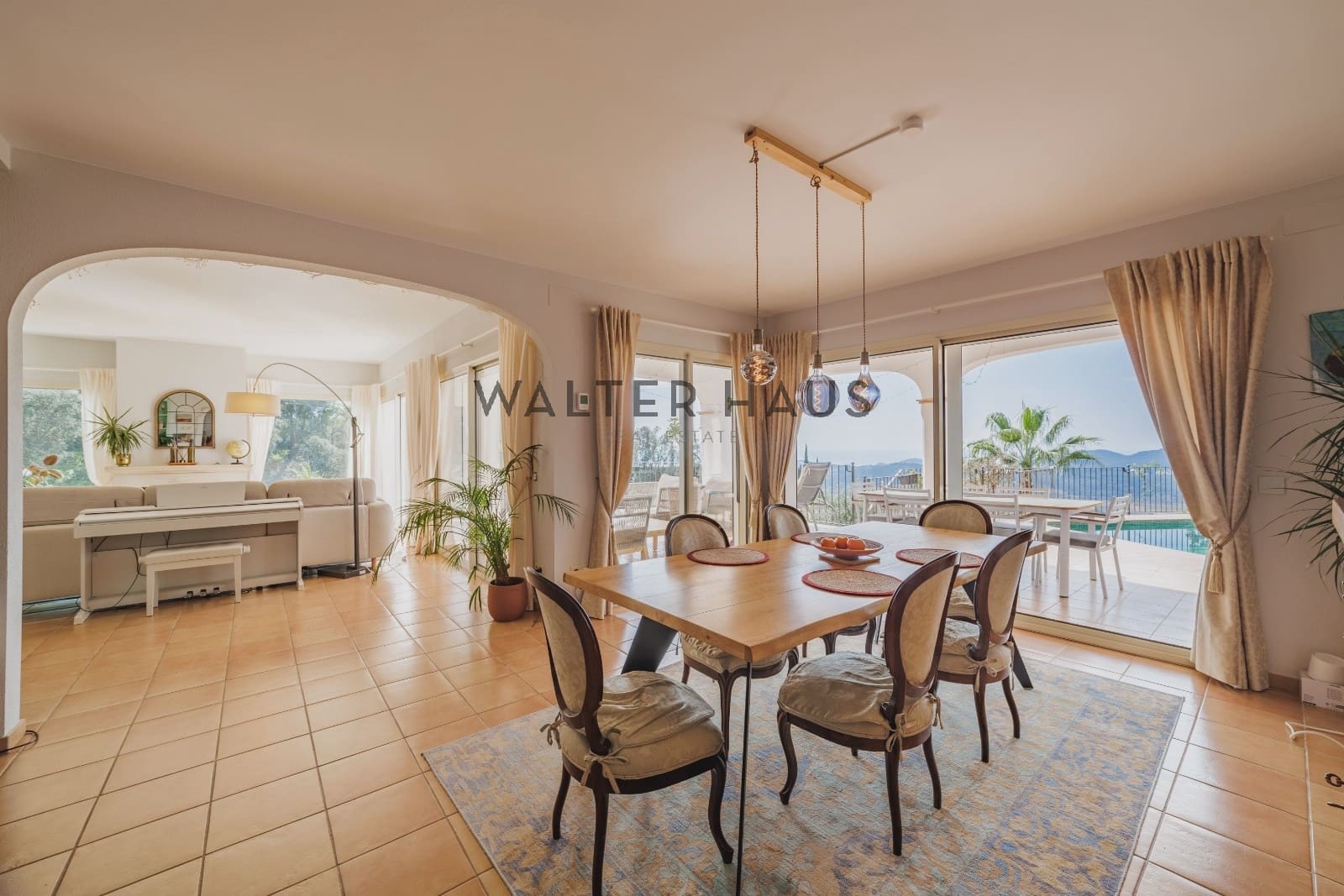 5 soveværelse Lejlighed til salg i Platja d'Aro med swimmingpool - € 1.050.000 (Ref: 8914615)