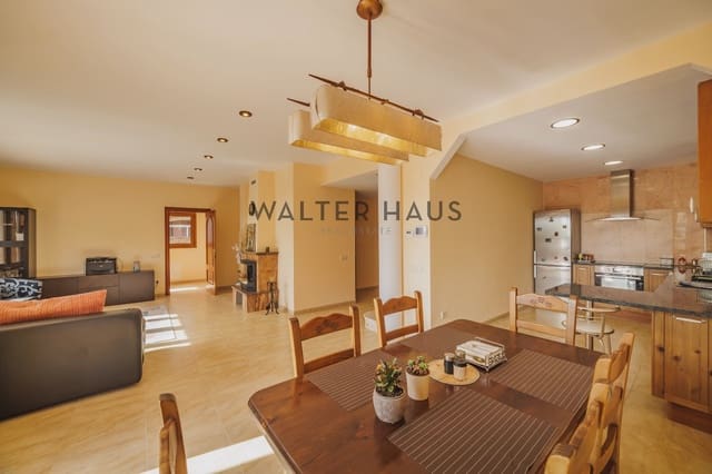 4 soveværelse Villa til salg i Platja d'Aro, Castell-Platja d'Aro med swimmingpool - € 1.120.000 (Ref: 8933384)