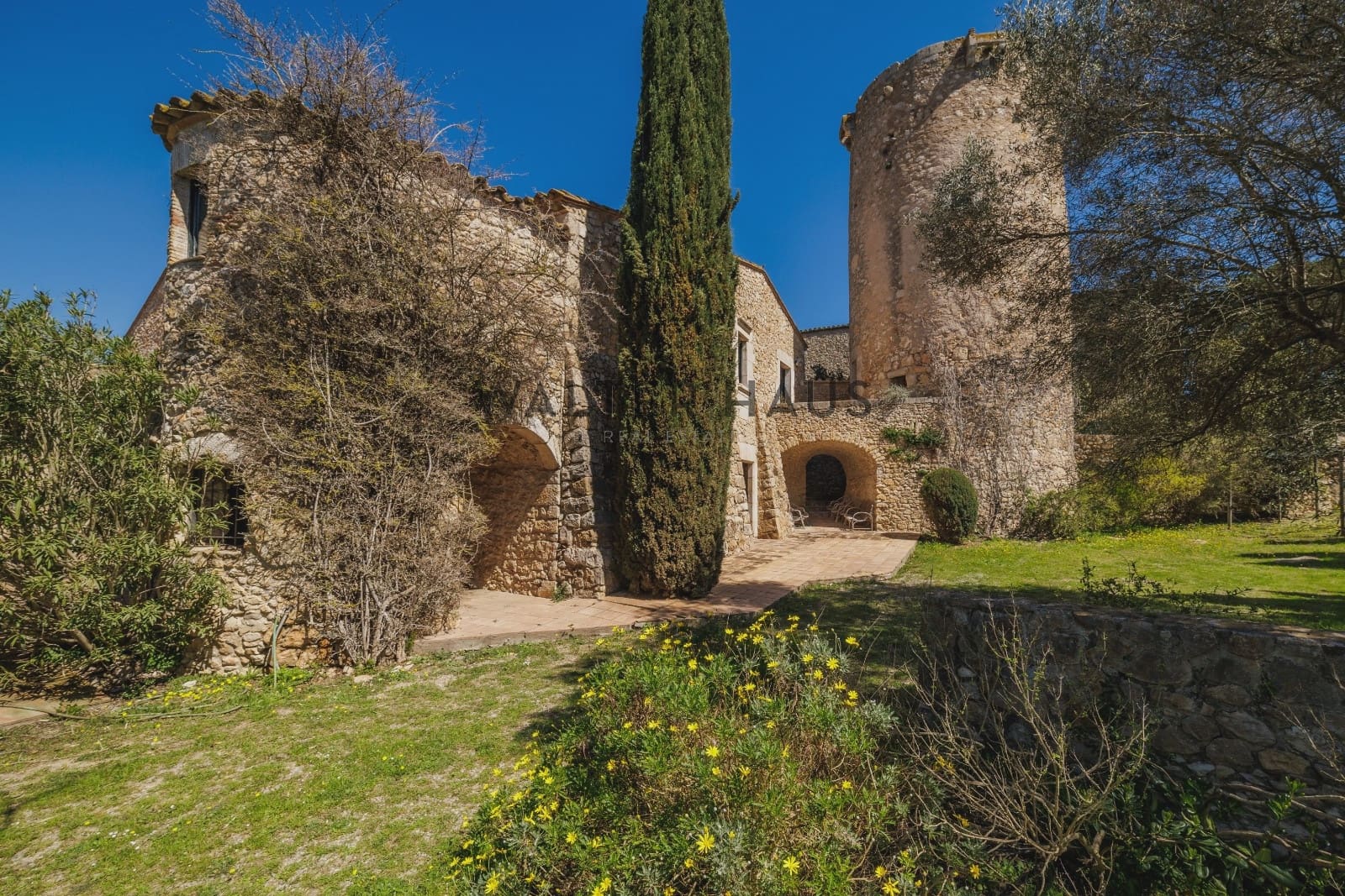 5 Zimmer Villa zu verkaufen in L'Escala mit Pool - 1.800.000 € (Ref: 8935970)