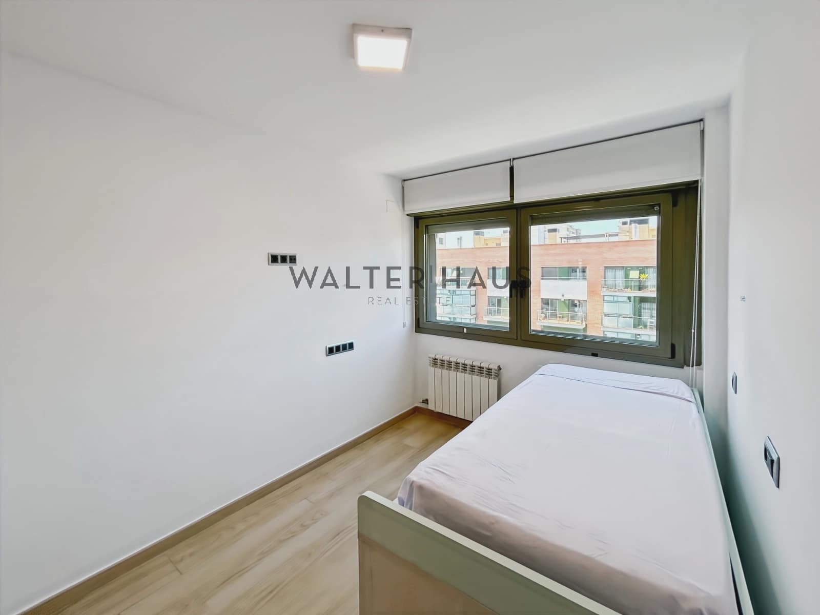 3 soveværelse Lejlighed til leje i Barcelona by - € 3.885 (Ref: 8937849)