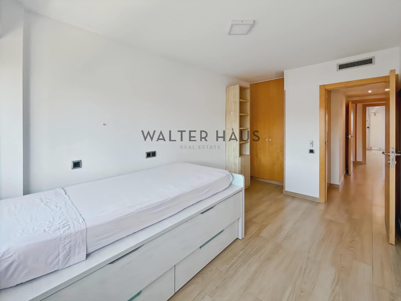 3 soveværelse Lejlighed til leje i Barcelona by - € 3.885 (Ref: 8937849)