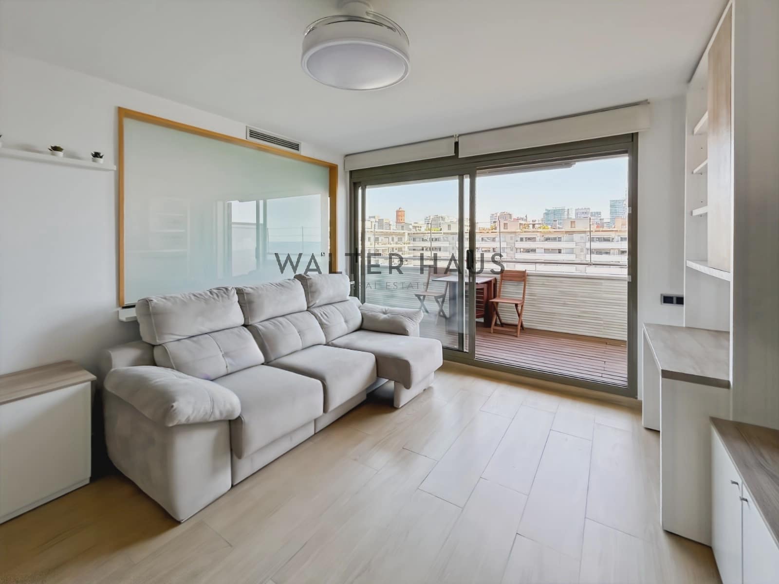 3 soveværelse Lejlighed til leje i Barcelona by - € 3.885 (Ref: 8937849)