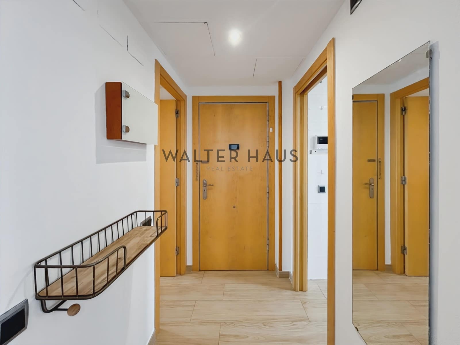 3 soveværelse Lejlighed til leje i Barcelona by - € 3.885 (Ref: 8937849)