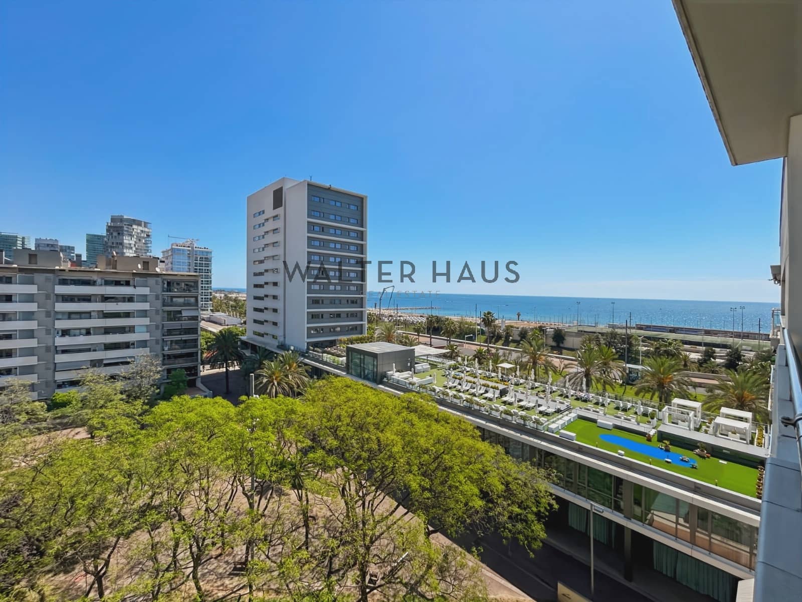 3 soveværelse Lejlighed til leje i Barcelona by - € 3.885 (Ref: 8937849)