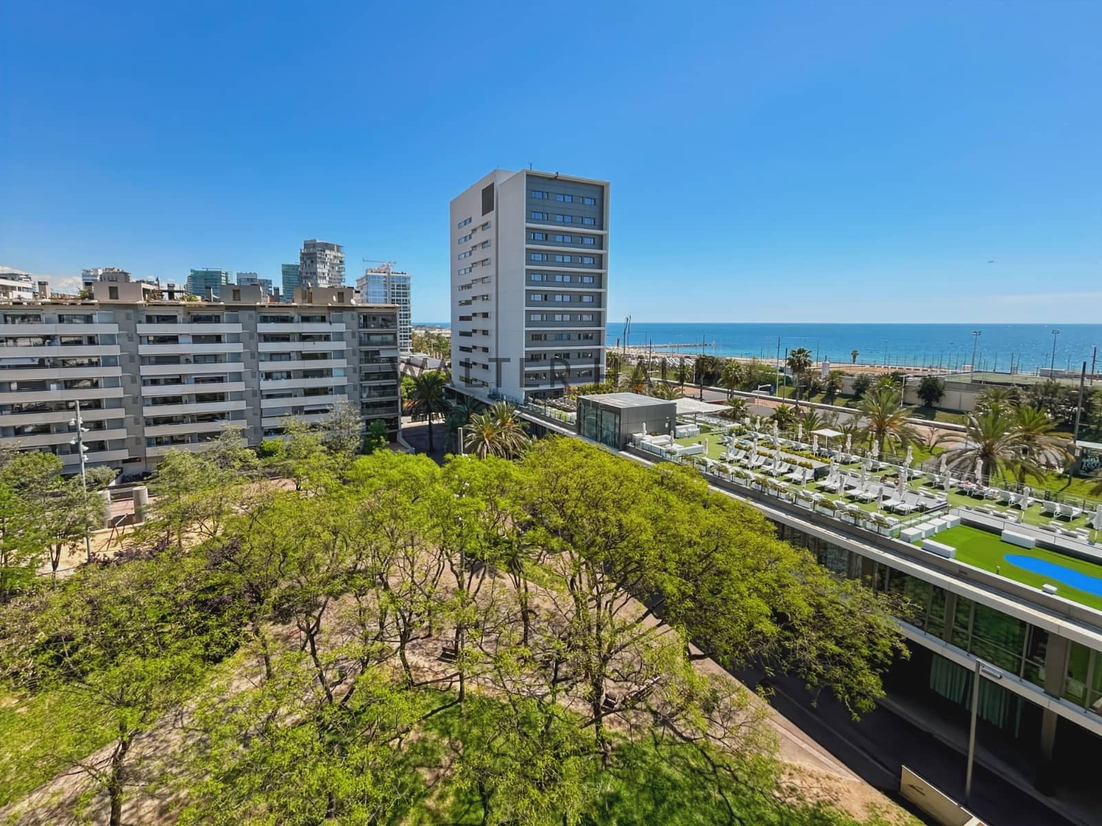 3 soveværelse Lejlighed til leje i Barcelona by - € 3.885 (Ref: 8937849)