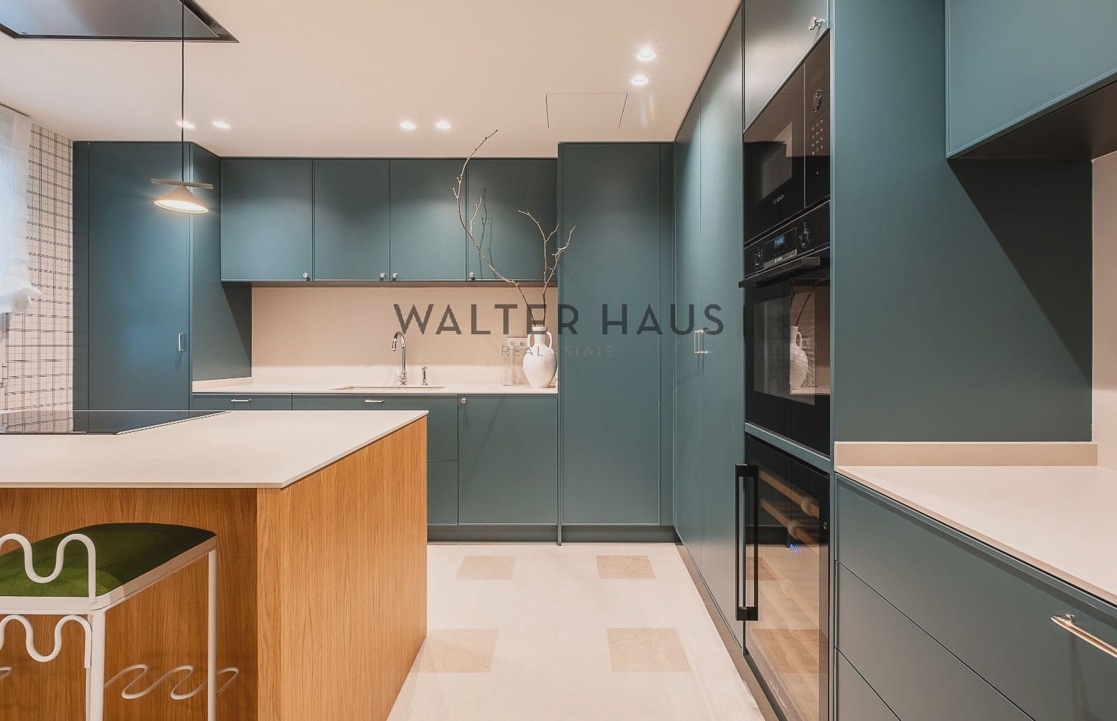 4 soveværelse Lejlighed til salg i Madrid by med swimmingpool - € 2.950.000 (Ref: 8947133)