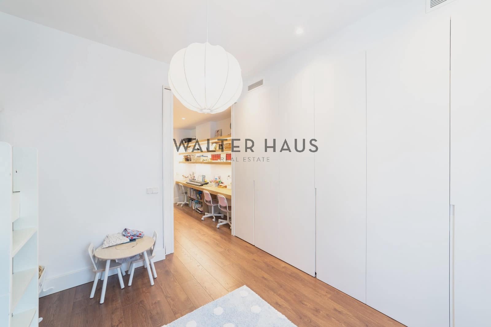 4 soverom Leilighet til salgs i Madrid by med svømmebasseng - € 2 490 000 (Ref: 8953316)