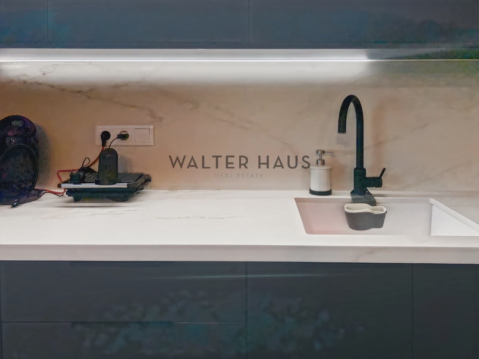 3 bedroom Flat for rent in Barcelona city - € 5,500 (Ref: 8956132)