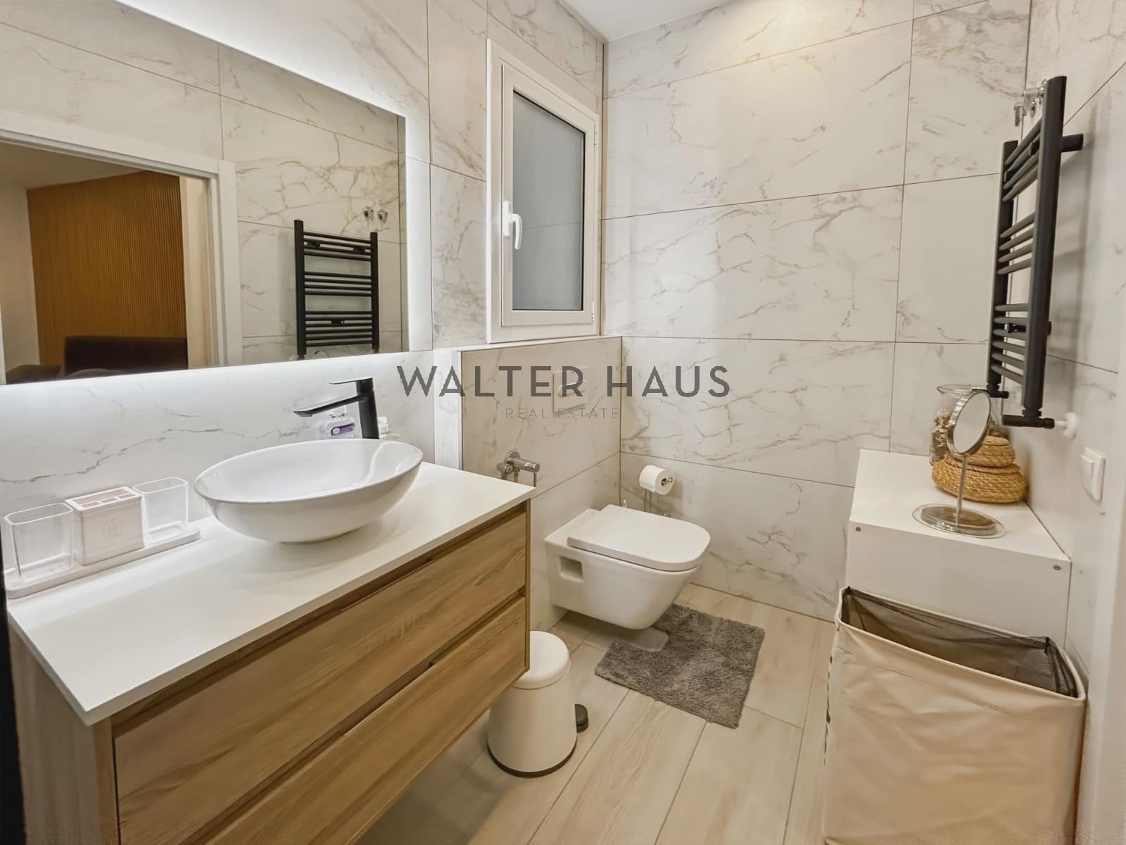 3 bedroom Flat for rent in Barcelona city - € 5,500 (Ref: 8956132)