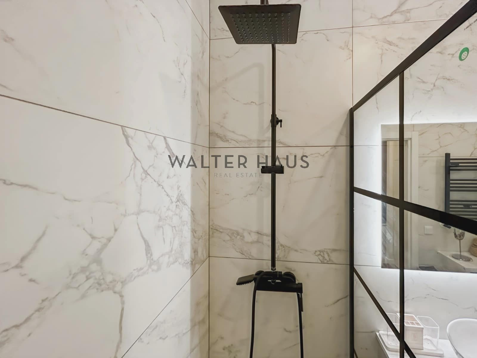 3 bedroom Flat for rent in Barcelona city - € 5,500 (Ref: 8956132)