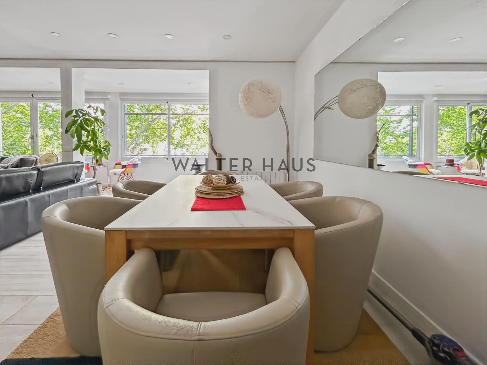 3 bedroom Flat for rent in Barcelona city - € 5,500 (Ref: 8956132)