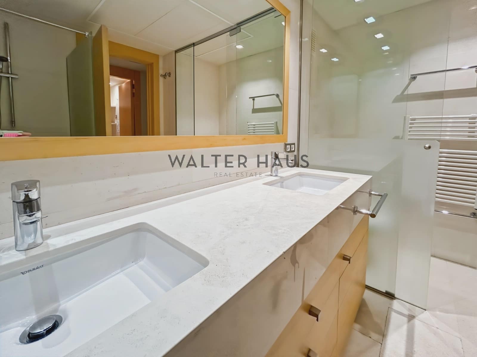 4 soverom Leilighet til leie i Barcelona by med svømmebasseng - € 5 800 (Ref: 8969569)