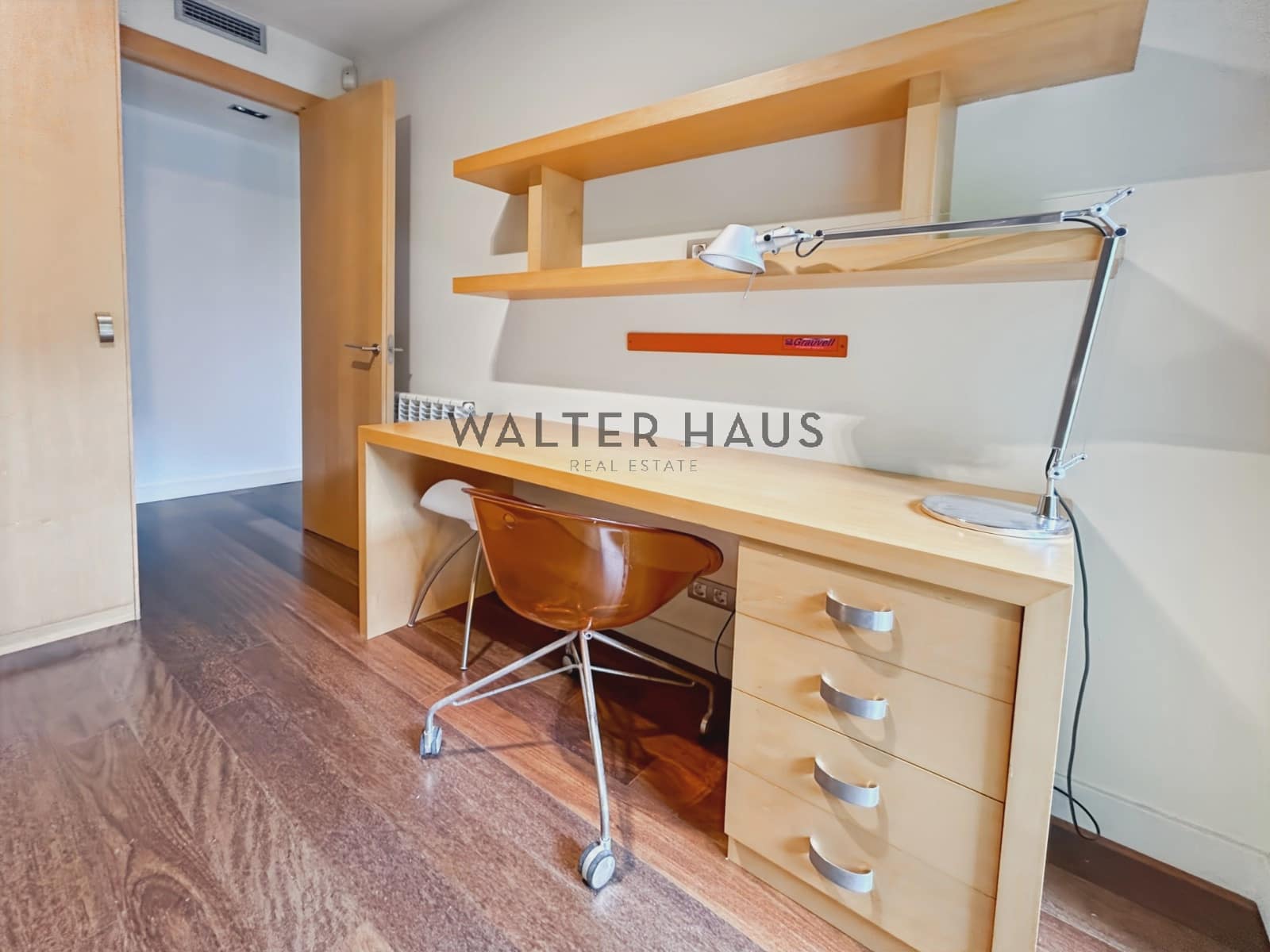 4 soverom Leilighet til leie i Barcelona by med svømmebasseng - € 5 800 (Ref: 8969569)